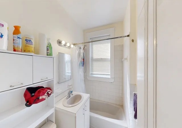 2nd image of 19 Short St, Brookline, MA 02446