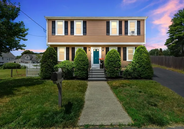 Photo 2 of Sale Pending at 19 Altoona Rd, Dedham, MA 02026 | MLS# 73541770 | Listing updated on 2026-10-13