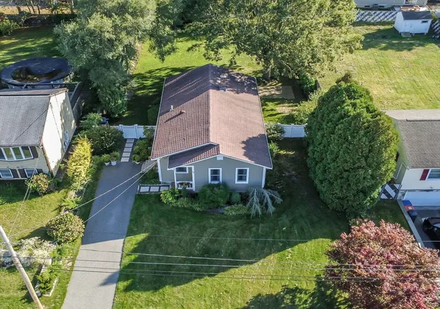 2nd image of 40 Nancy St, New Bedford, MA 02745 | MLS# 73439095