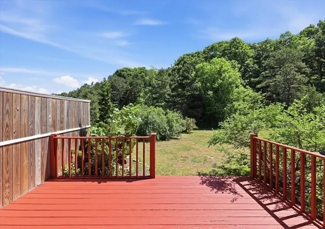 Homes for sale in Falmouth, MA | 18 Woodview Drive, Falmouth, MA 02540 | Houzeo