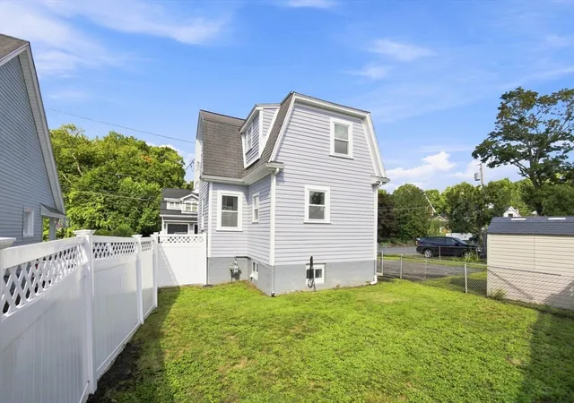 36th image of 8 Lake St, Natick, MA 01760 | MLS# 73559161