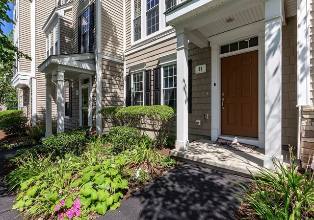 5th image of 31 Jacob Way #31, Reading, MA 01867 | MLS# 73554769