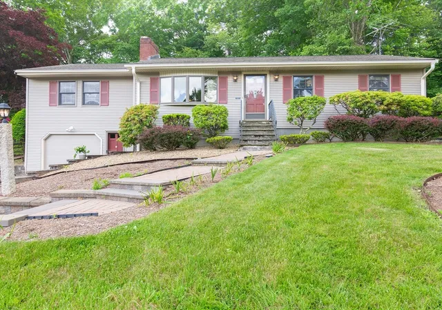 Homes for sale in Ashland, MA | 58 Cedar Hill Rd, Ashland, MA 01721 | MLS# 73533174