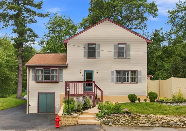 1st image of 18 Gordon Rd, North Reading, MA 01864 | MLS# 73566321
