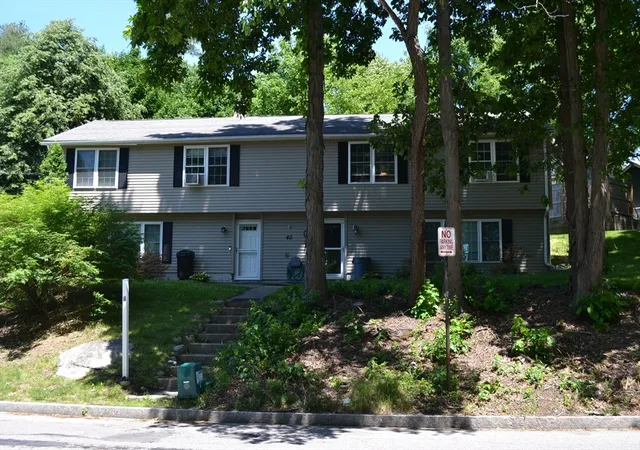 2nd image of 40 Brooks St, Worcester, MA 01606 | MLS# 73544213