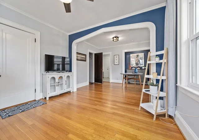 Homes for sale in Salem, MA | 185 Lafayette St #3, Salem, MA 01970 | MLS# 73539031