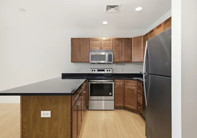 5th image of 99 Chestnut Hl Ave #307, Brighton, MA 02135 | MLS# 73559199