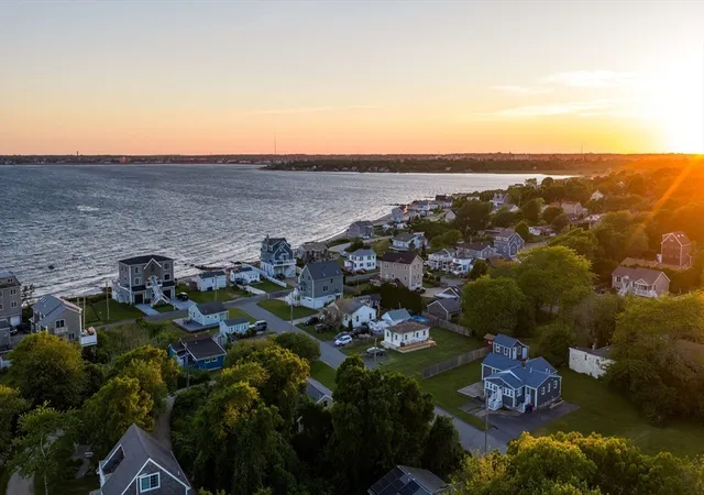 3rd image of 3 Rockland St, Fairhaven, MA 02719 | MLS# 73531248