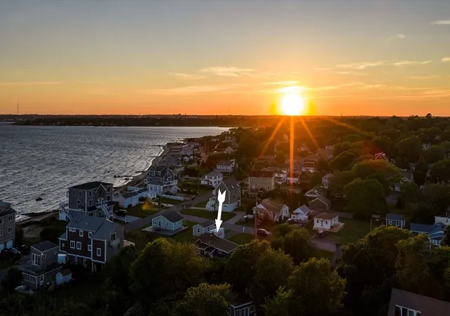 4th image of 3 Rockland St, Fairhaven, MA 02719 | MLS# 73531248