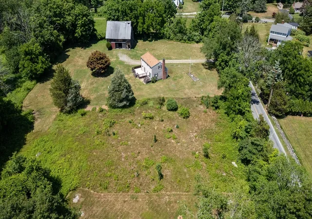 42nd image of 72 New St, Rehoboth, MA 02769 | MLS# 73547961