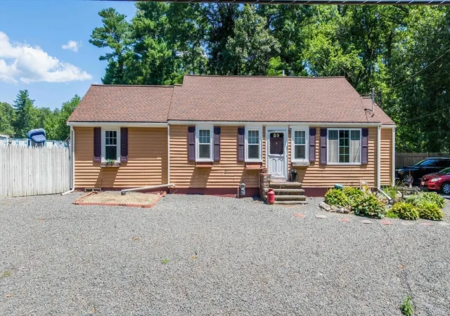 1st image of 85 Alfred Lord Blvd, Taunton, MA 02780 | MLS# 73548960