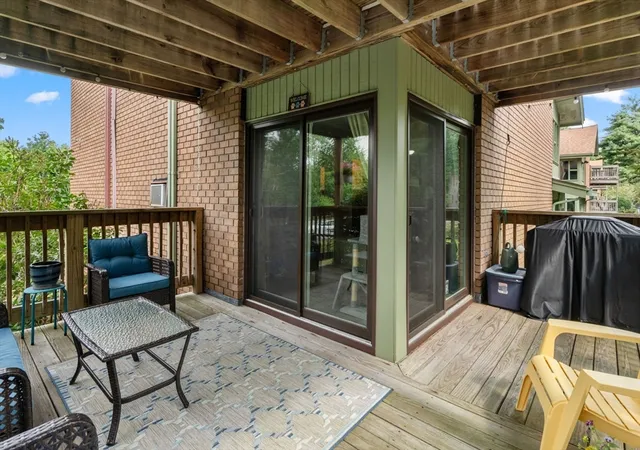 2nd image of 980 Plain St #14, Marshfield, MA 02050 | MLS# 73553919