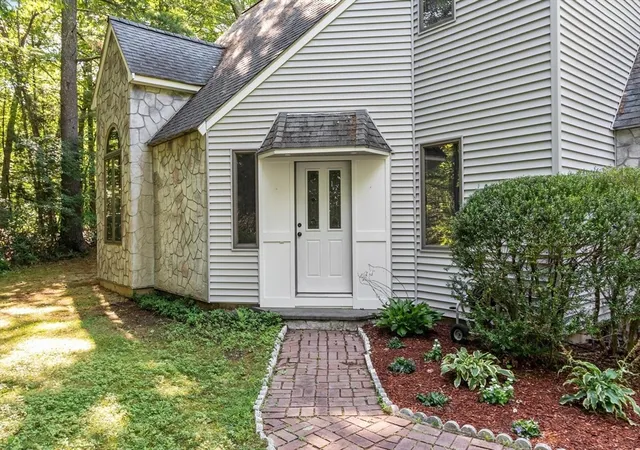 3rd image of 140 Thurlow Street, Georgetown, MA 01833 | MLS# 73559803