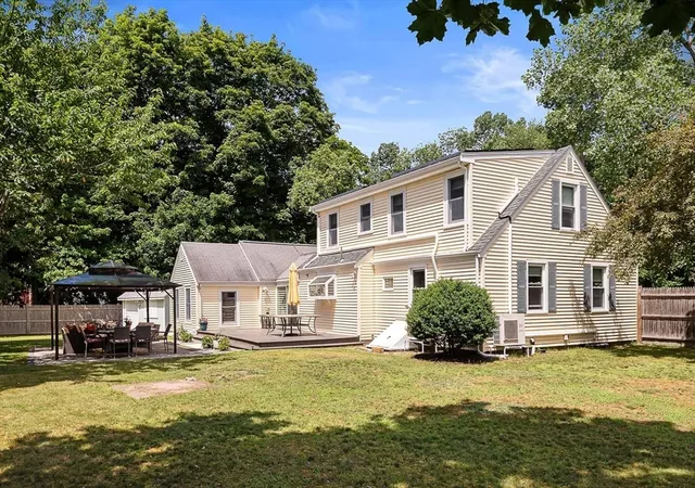3rd image of 389 Commonwealth Rd, Wayland, MA 01778 | MLS# 73542024