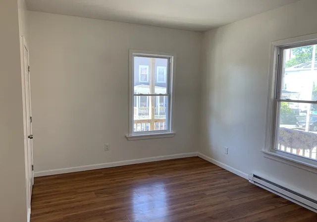 Listing Photo 5 - Condo for sale in building located at 128 Austin St, Worcester, MA 01609