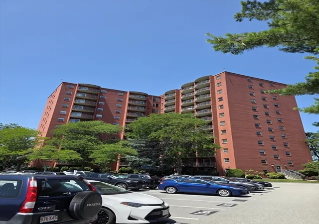 Homes for sale in Quincy, MA | 115 W Squantum St #803, Quincy, MA 02171 | MLS# 73544236