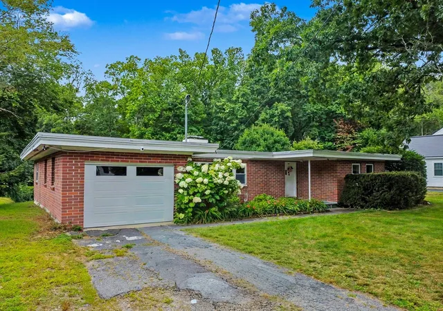 1st image of 197 River Road, Andover, MA 01810 | MLS# 73557172