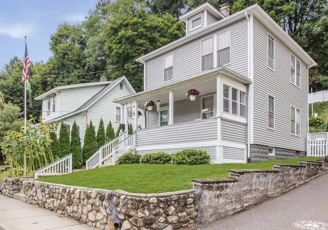 1st image of 51 Francis Ave, Holyoke, MA 01040 | MLS# 73565338