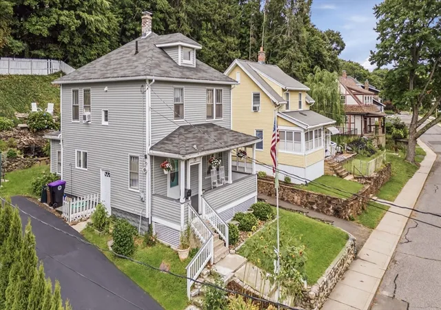 2nd image of 51 Francis Ave, Holyoke, MA 01040 | MLS# 73565338