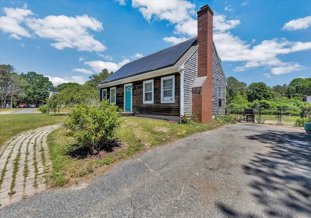 Photo 3 of Sale Pending at 1 Jody Ln, Forestdale, MA 02644 | MLS# 73536129 | Listing updated on 2026-08-26