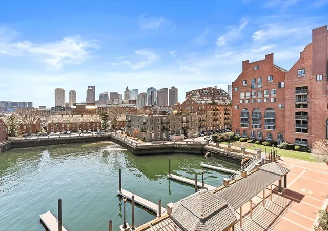 2nd image of 40 Battery St #306, Boston, MA 02109 | MLS# 73524994