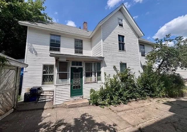 2nd image of 41 Mount Vernon St, Lowell, MA 01854 | MLS# 73563204