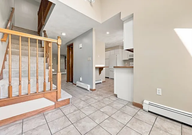 4th image of 198 Elm St, Marlborough, MA 02169