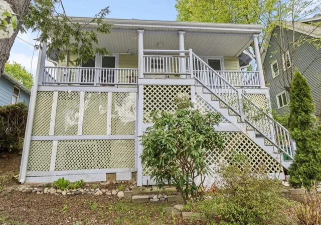Homes for sale in Medford, MA | 15 Murray Hill Rd, Medford, MA 02155 | MLS# 73514277