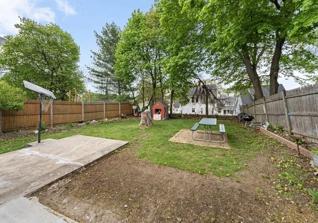 Homes for sale in Medford, MA | 15 Murray Hill Rd, Medford, MA 02155 | MLS# 73514277