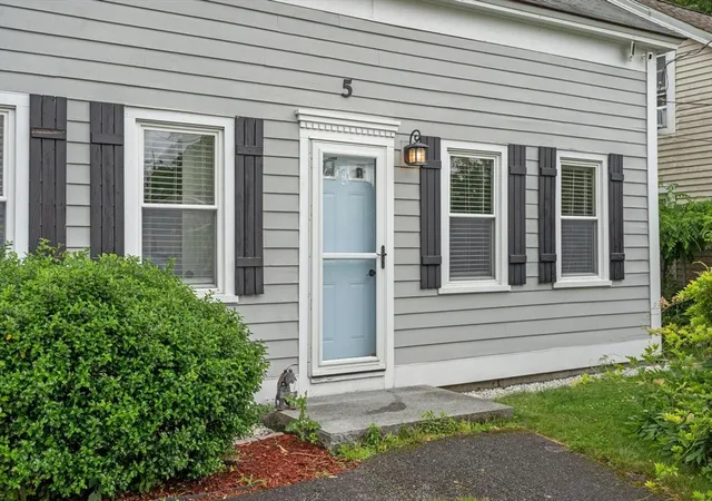 Homes for sale in Pepperell, MA | 5 Mill St, Pepperell, MA 01463 | MLS# 73542453