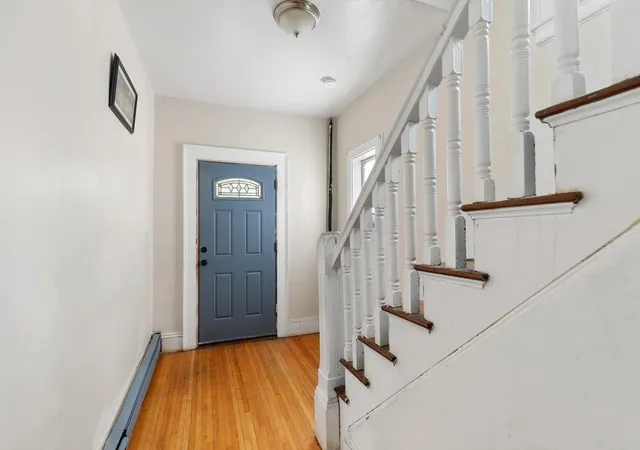 4th image of 105 Lawton Ave, Lynn, MA 01902 | MLS# 73404441