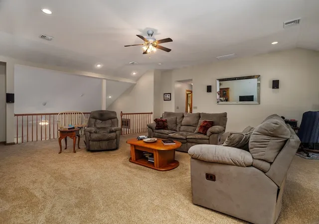 5th image of 29 Morningside St, Leominster, MA 01453 | MLS# 73540407