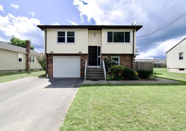 Photo 42 of Single family home for sale at 124 Mazarin, Springfield, MA 01151 | MLS# 73569270 | Listing updated on 2026-08-31