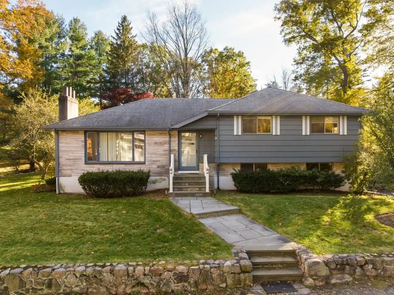 Single family home for sale at 256 South Ave, Weston, MA 02493 | MLS# 73597126