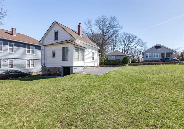 Homes for sale in Worcester, MA | 118 Dana Ave, Worcester, MA 01604 | MLS# 73498335