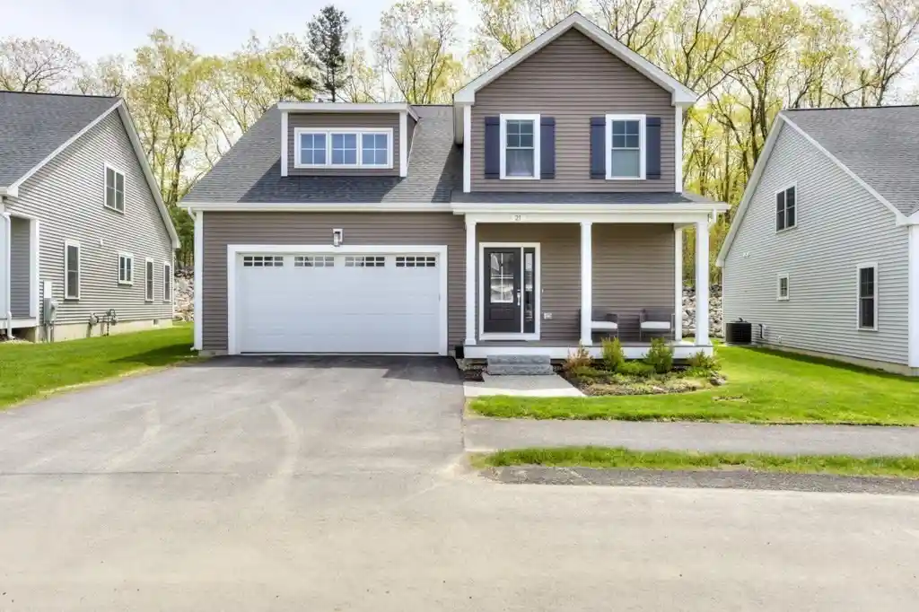 Condo for sale at 21 Salisbury Hl #0, Worcester, MA 01609 | MLS# 73590577