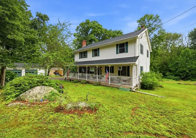 1st image of 10 Lyman Barnes Rd, Brimfield, MA 01010 | MLS# 73557366