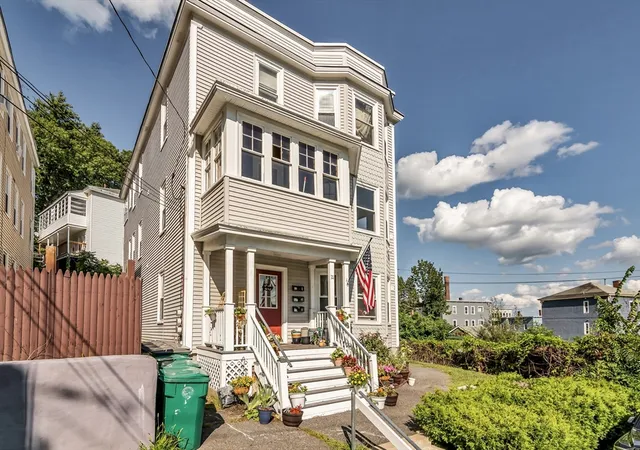 2nd image of 21 Read St, Fitchburg, MA 01420 | MLS# 73566932