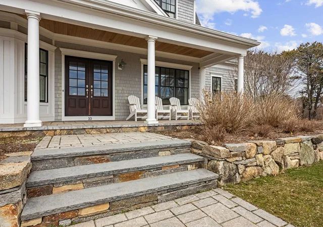 2nd image of 10 Uncle Stephens Rd, West Dennis, MA 02670 | MLS# 73496678