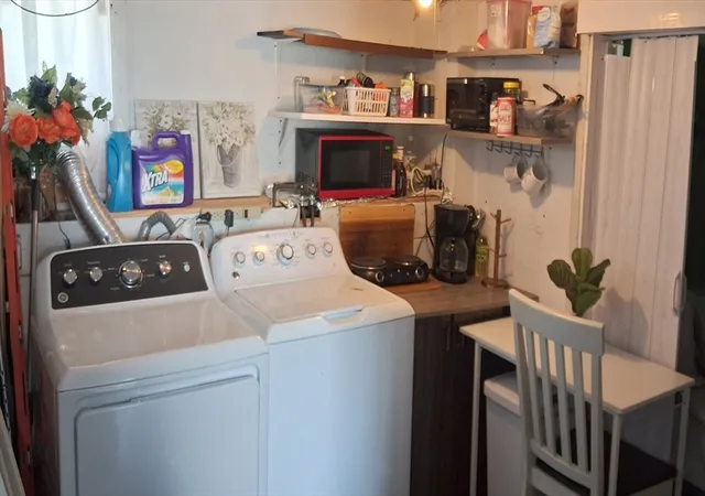32nd image of 90 School St, Taunton, MA 02780 | MLS# 73529984