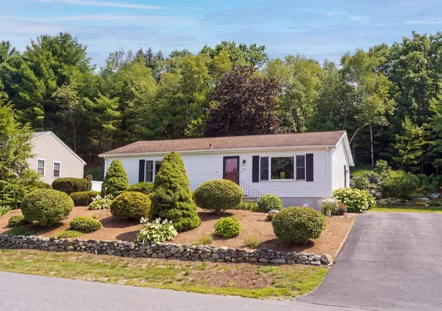 1st image of 42 Deacon #42, Northborough, MA 01532 | MLS# 73550466