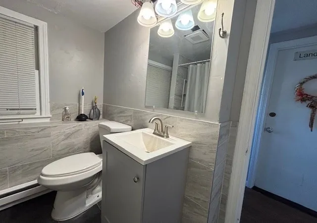 Listing Photo 5 - Condo for sale in building located at 1122 Ocean St, Marshfield, MA 02050