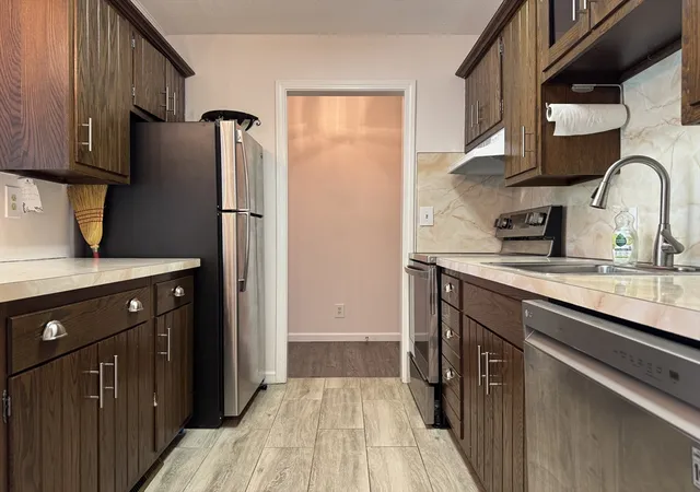 4th image of 324 Russell Road #109, Westfield, MA 01085 | MLS# 73527833