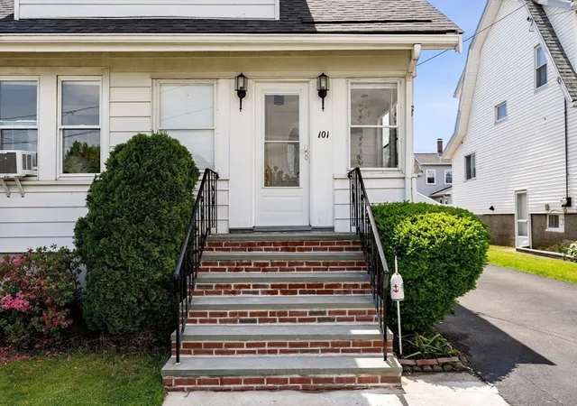 Homes for sale in Quincy, MA | 101 Bayfield Rd S, Quincy, MA 02171 | MLS# 73549301