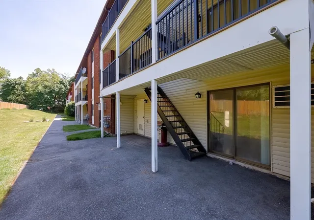 Homes for sale in Lowell, MA | 2400 Skyline Dr, Lowell, MA 01854 | Houzeo