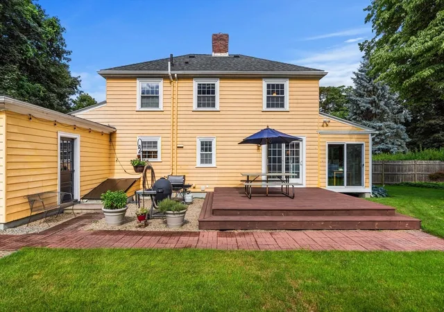 2nd image of 95 High St, Andover, MA 01810 | MLS# 73559269