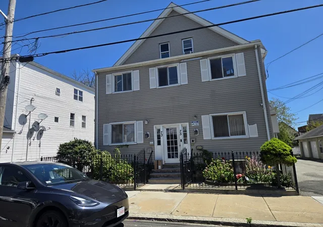 2nd image of 73 Francis St, Everett, MA 02149 | MLS# 73522377