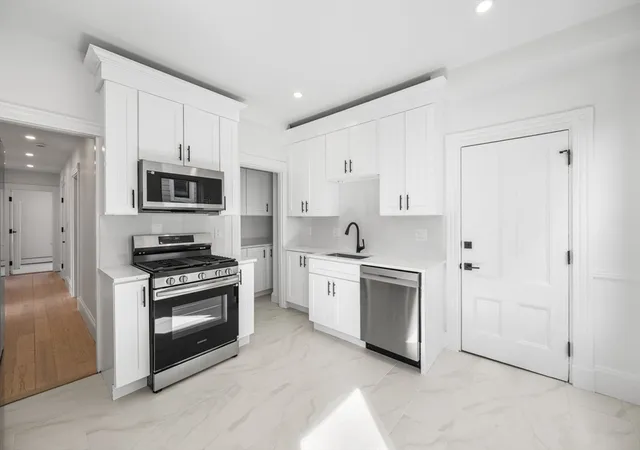 1st image of 64 66 Sixth St #1, Cambridge, MA 02141 | MLS# 73537675