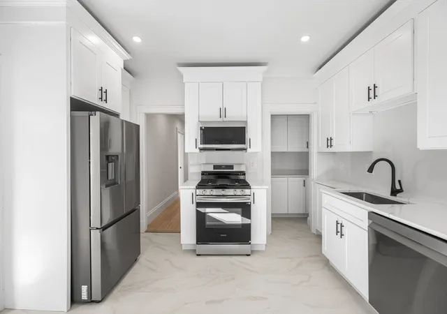 2nd image of 64 66 Sixth St #1, Cambridge, MA 02141 | MLS# 73537675