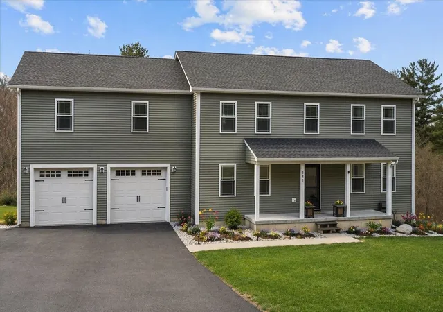 Homes for sale in Palmer, MA | 141 Thompson St, Palmer, MA 01069 | MLS# 73500732